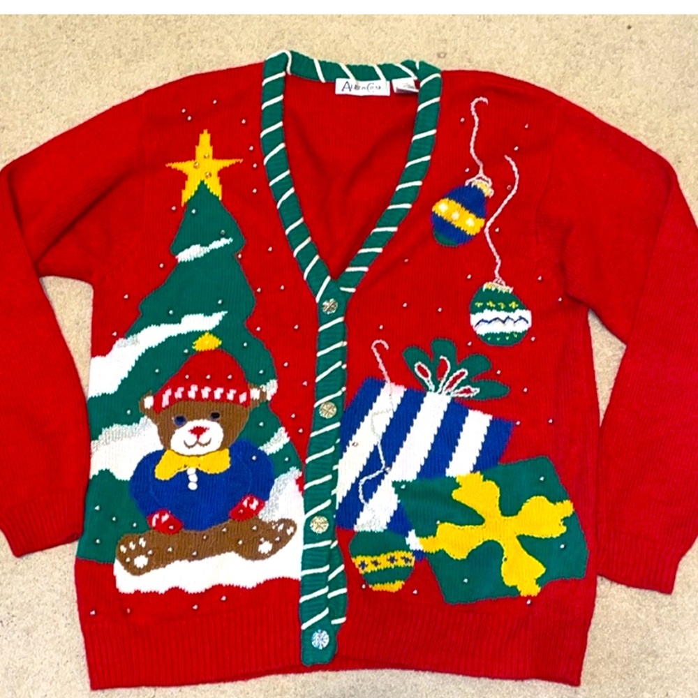 Vintage Festive Red Holiday Sweater